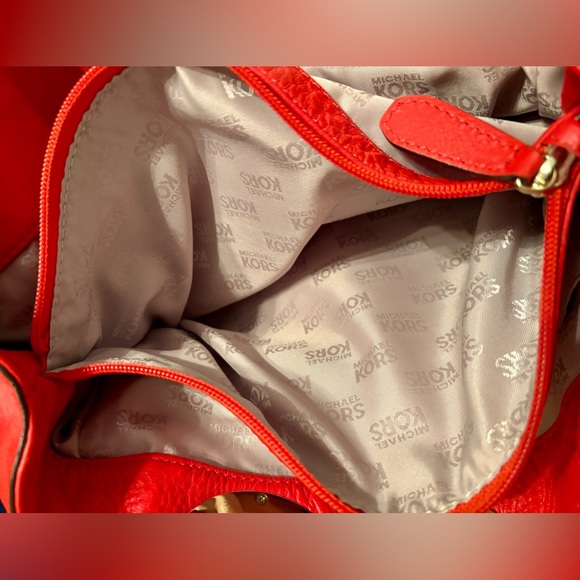 Michael Kors Red Medium/Large Handbag - Picture 5 of 6